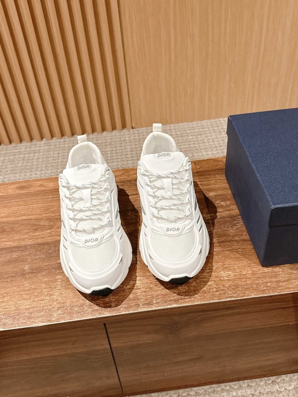 [디올] 신상 스니커즈 DIOR B44 BLADE SNEAKERS