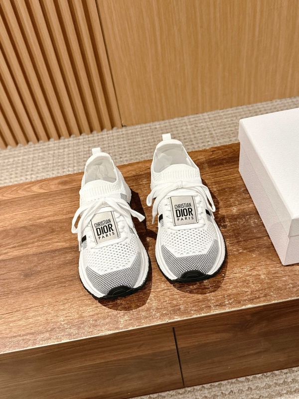 [디올] 신상 스니커즈 DIOR X STONE ISLAND B33 SNEAKERS