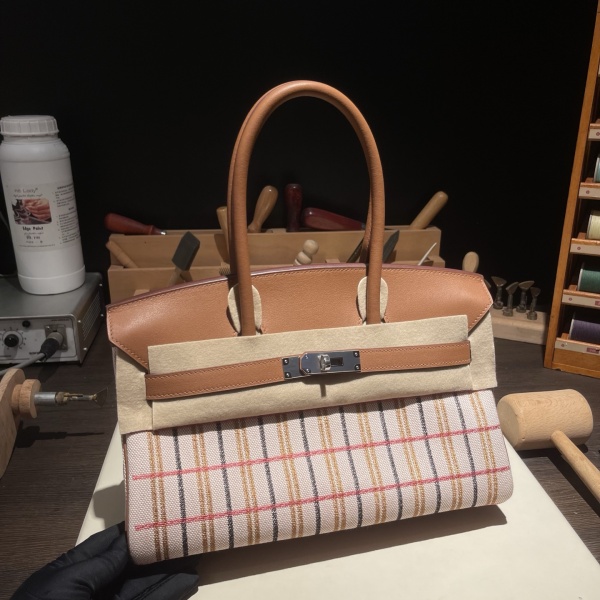 [에르메스] 스위프트 숄더 버킨 LIGHT 29CM 백
