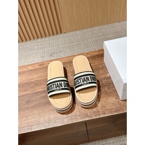 [디올] 신상 슬리퍼