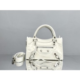 [발렌시아가] LE CITY 파우치 체인 숄더백