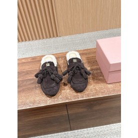 [미우미우] 신상 로퍼