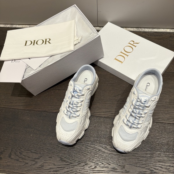 [디올] 신상 스니커즈 Dior CHRONO Sneakers