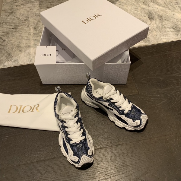 [디올] 신상 스니커즈 Dior CHRONO Sneakers
