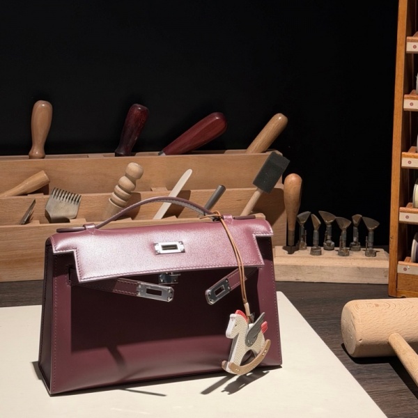 {에르메스} 복스 켈리 포쉐트 Box Kelly Pochette