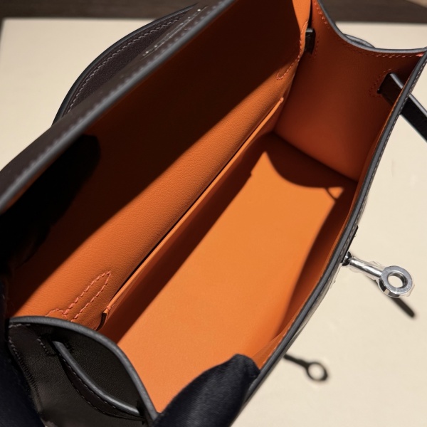 [에르메스] 스페셜오더 스위프트 켈리 포쉐트 Swift Kelly Pochette