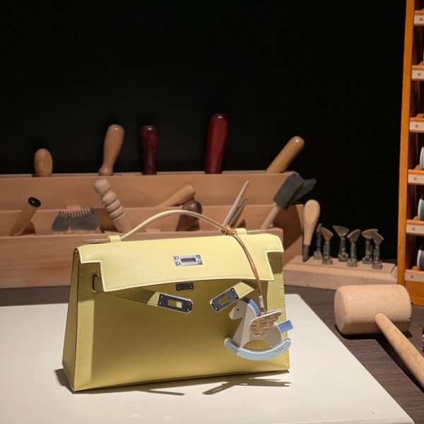 [에르메스] 스위프트 켈리 포쉐트 Swift Kelly Pochette