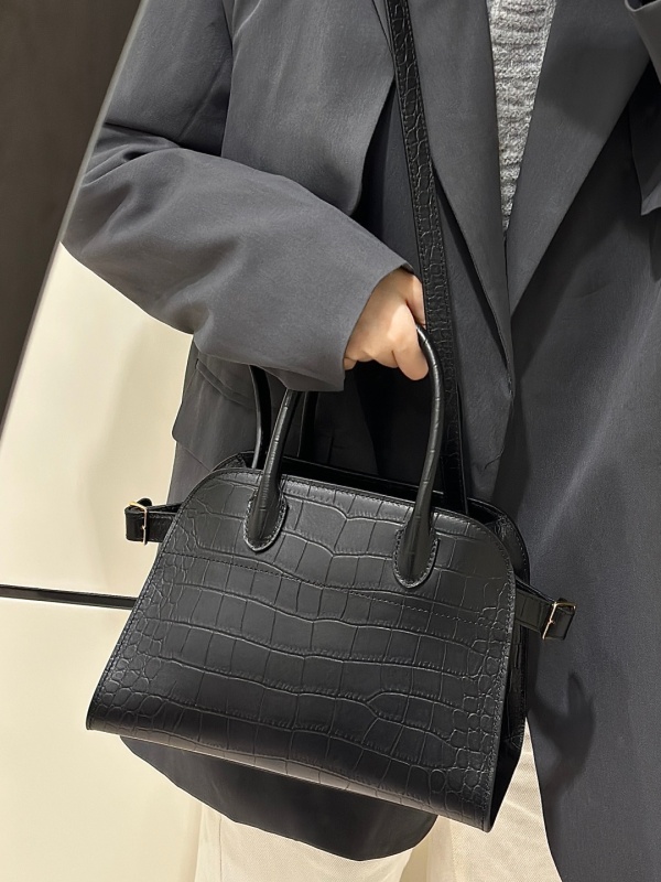 [더로우] 마고백 10 THE ROW Margaux bag 10